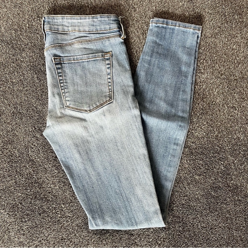 Pacsun Bullhead mid rise skinny jeans (size 23)
